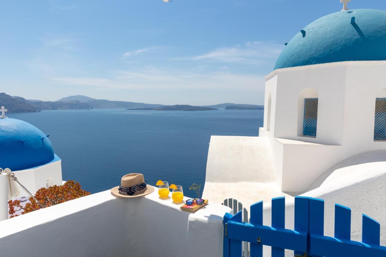 Luxus Vip Suites Oia  Exterior photo