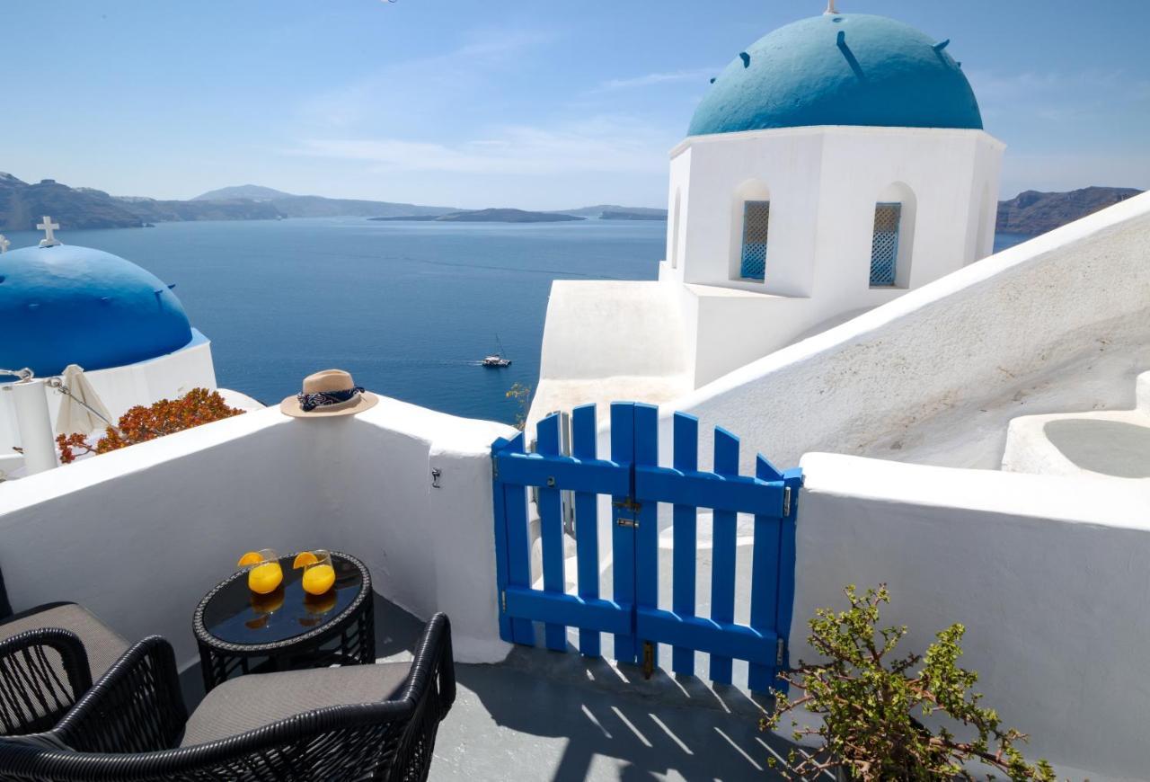 Luxus Vip Suites Oia  Exterior photo