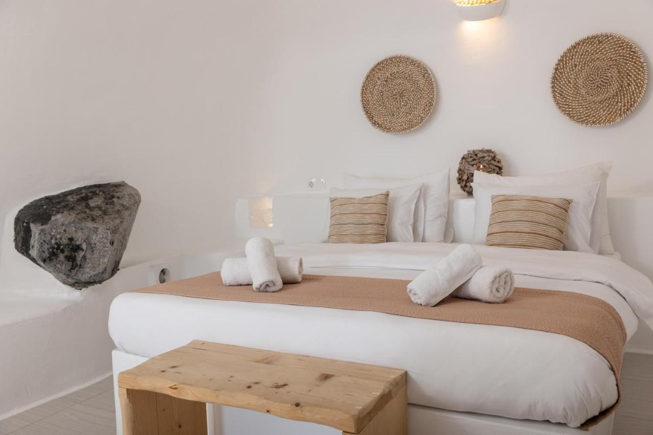 Luxus Vip Suites Oia  Exterior photo