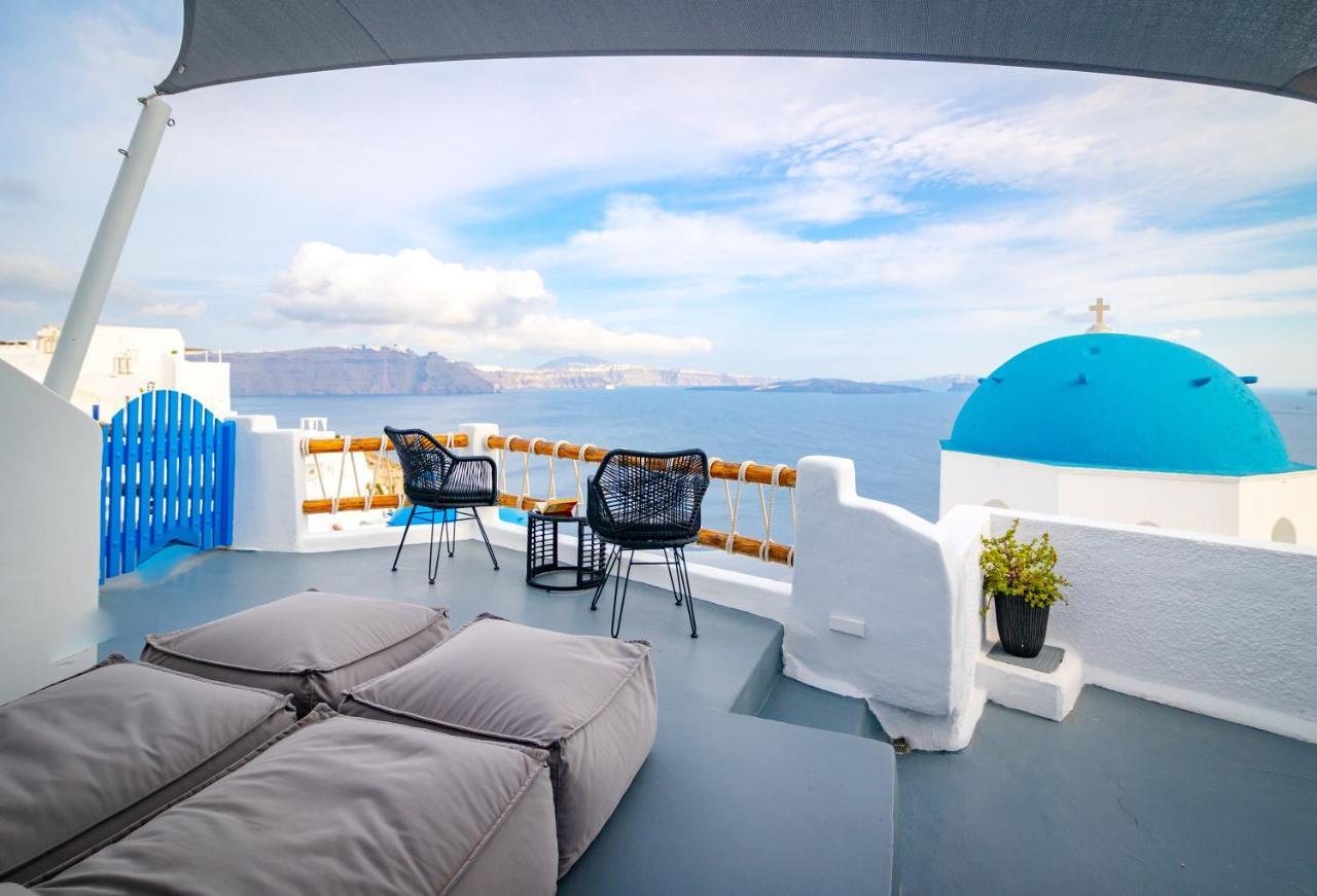 Luxus Vip Suites Oia  Exterior photo