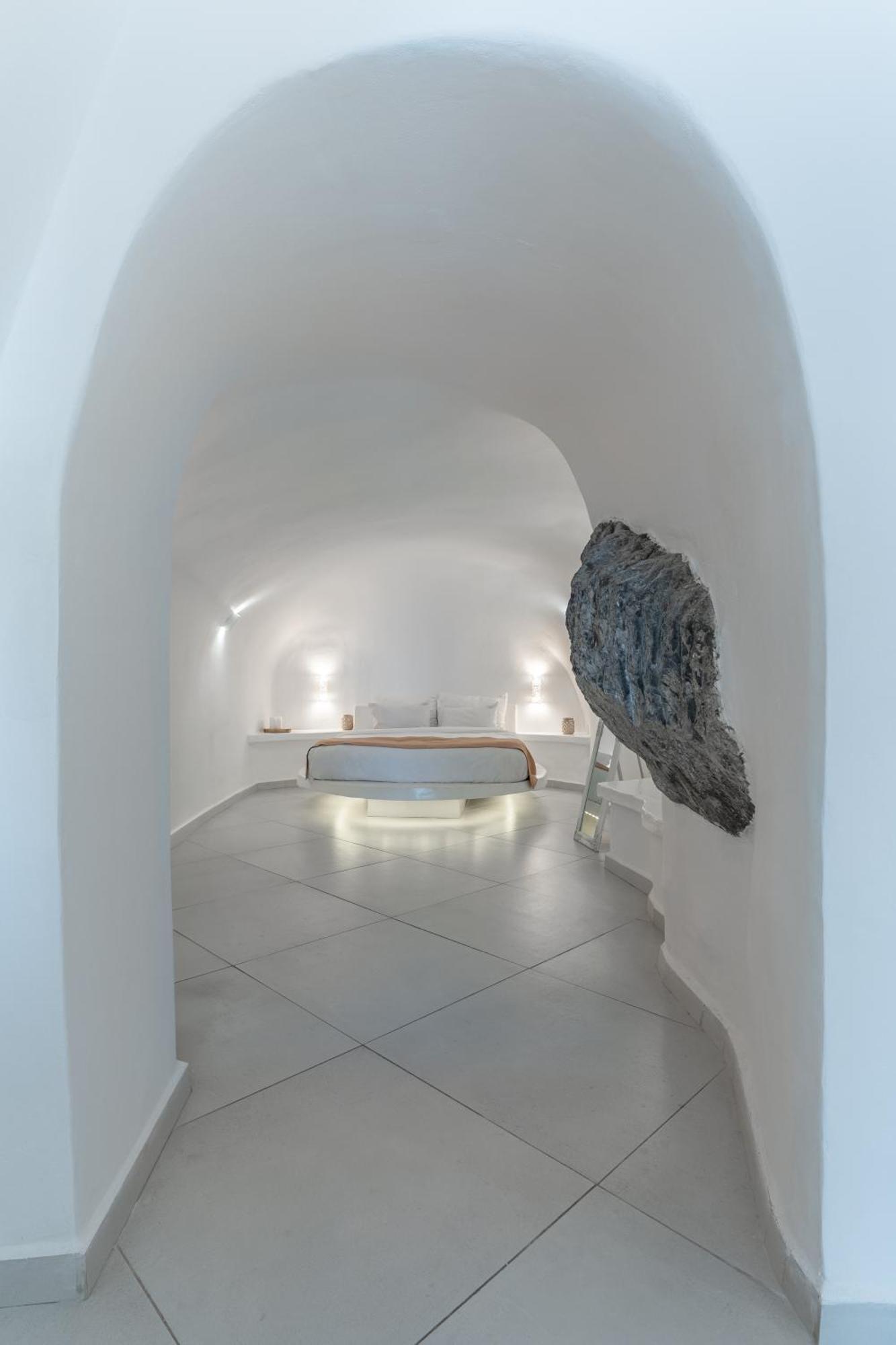 Luxus Vip Suites Oia  Exterior photo