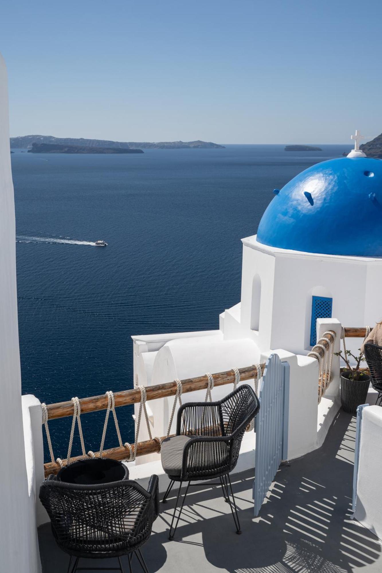 Luxus Vip Suites Oia  Exterior photo